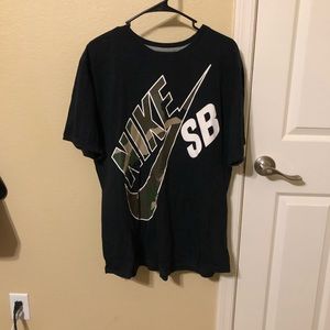 Nike SB tee